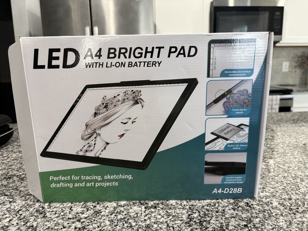 LED A4 Drawing Pad – Slim Wireless Tracing Board!