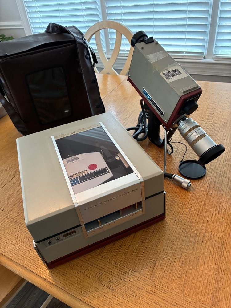 Sony AV-3400 Videocorder DC VideoCamera