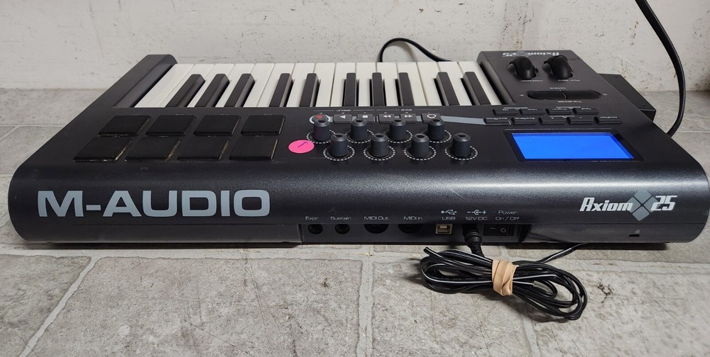 M-Audio AXIOM 25 Key USB MIDI Keyboard Controller