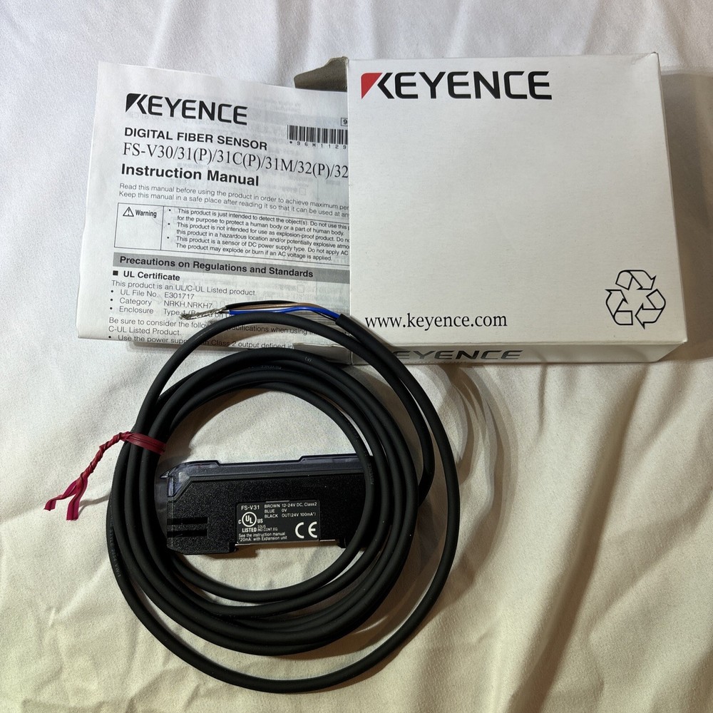 Keyence FS-V31 Fiber Optic Sensor