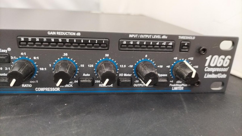 DBX 1066 Compressor