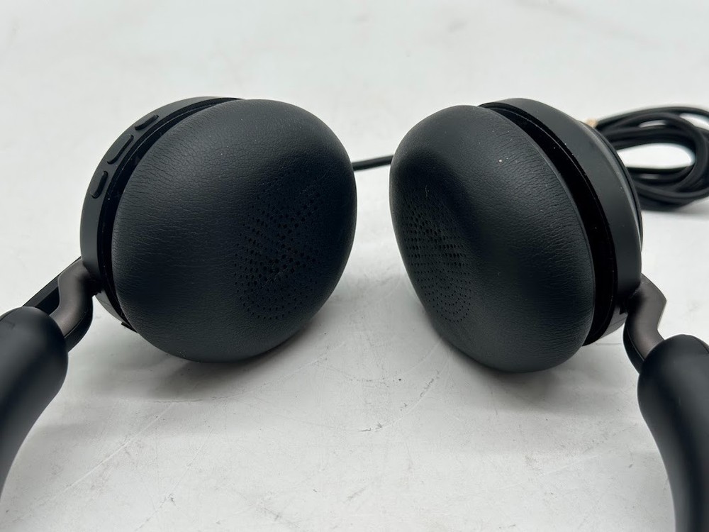 Jabra Evolve2 40 Stereo Headset (UC, USB-C) - Black