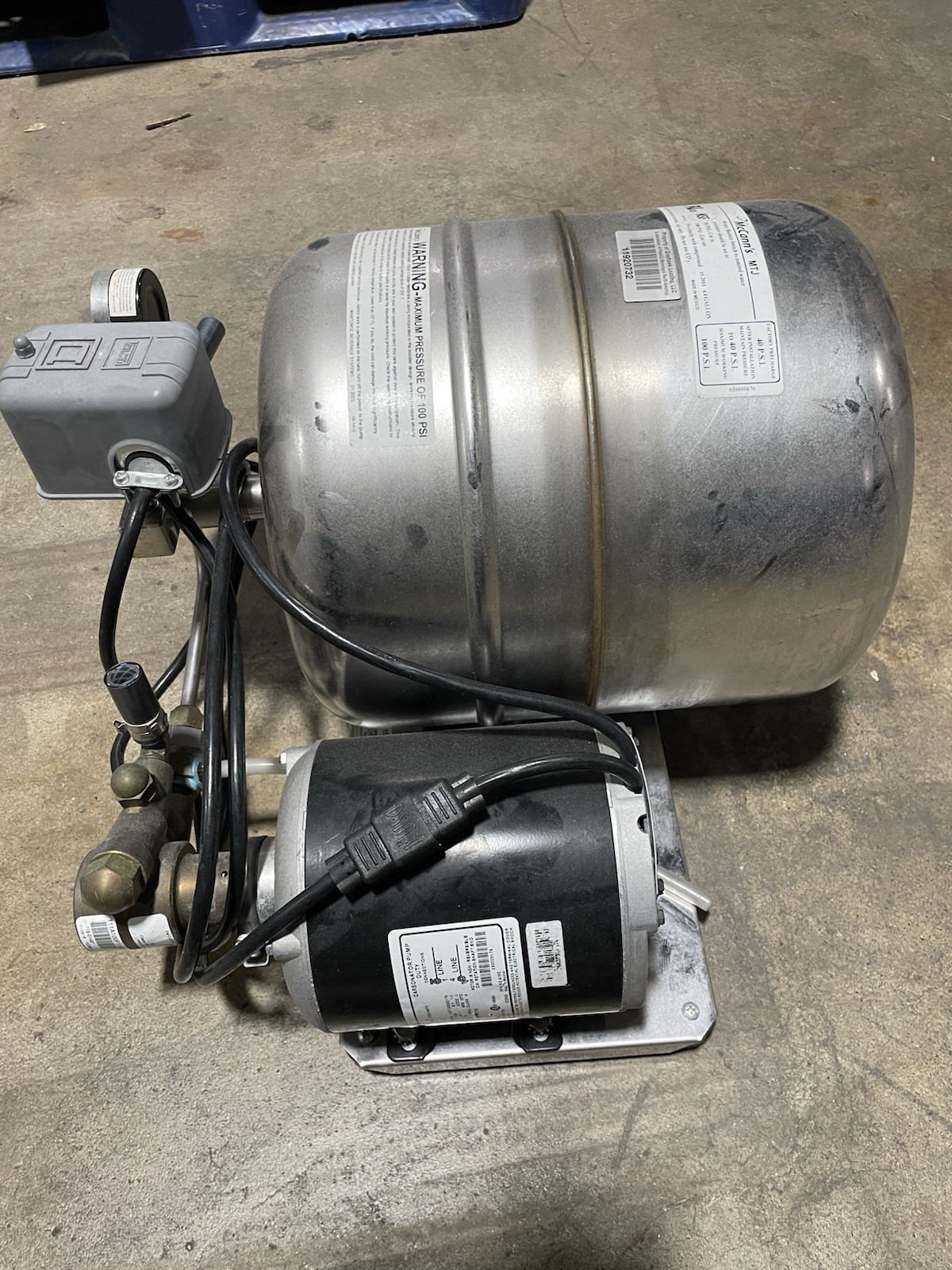 McCann's 2.0 Econo Booster, MTJ 4.4 Gallon Water Booster System 03-19 Soda