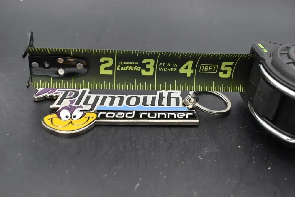 Plymouth Roadrunner emblem keychains- 32