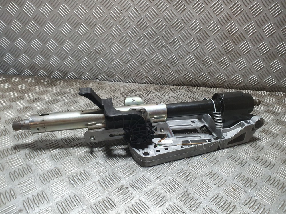 MERCEDES E350 W212 STEERING COLUMN A2124602316 2011