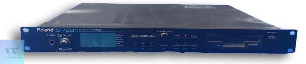 Roland S-760 Digital Sampler