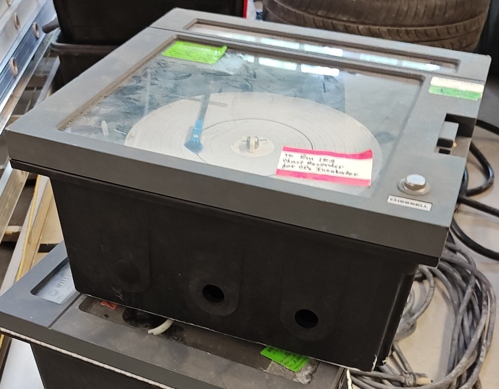 WILLER CHESSELL CIRCULAR CHART RECORDER