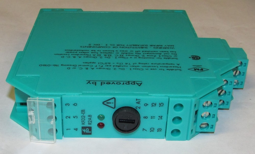 PEPPERL FUCHS KFD2 EB R2A B K System Amplifier Module 041255