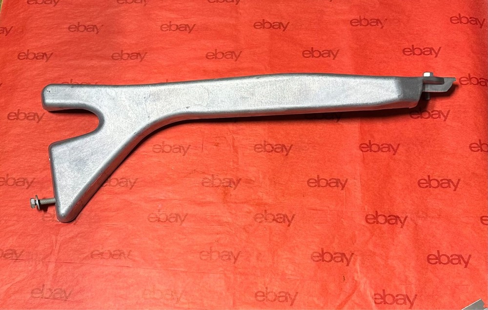 L85-6158 Genuine Peterbilt Support Bracket- Headlamp OEM - New