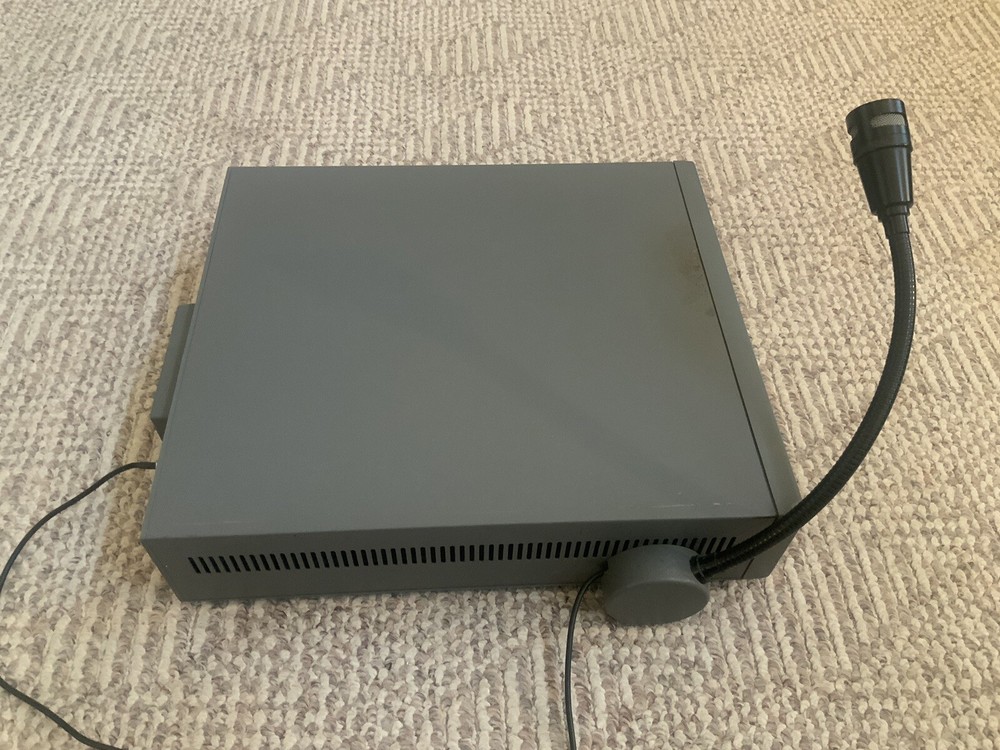 MOTOROLA DISPATCH CONSOLE CONTROL CENTER CENTRACOM B1822B