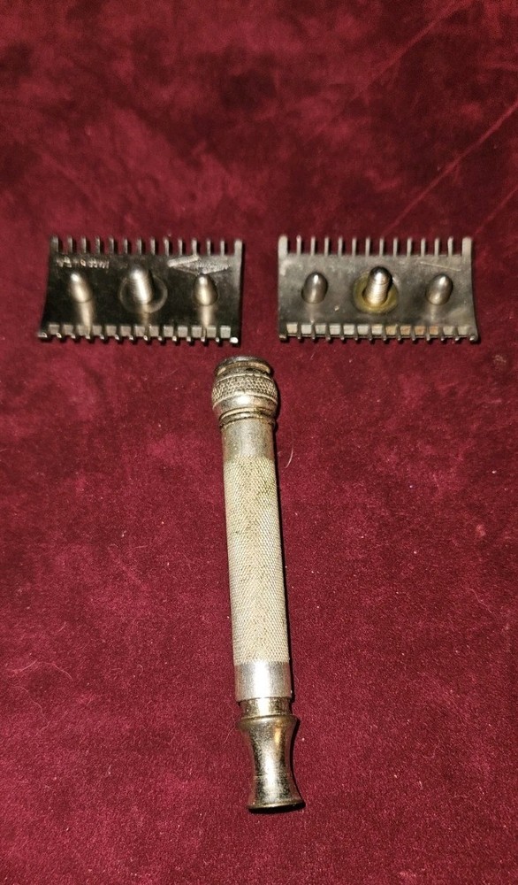Vintage Gillette Safety Razor with Case