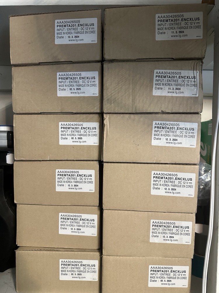 LG PREMTA201.ENCXLUS Programmable Deluxe Wired Remote Controller Digital Display