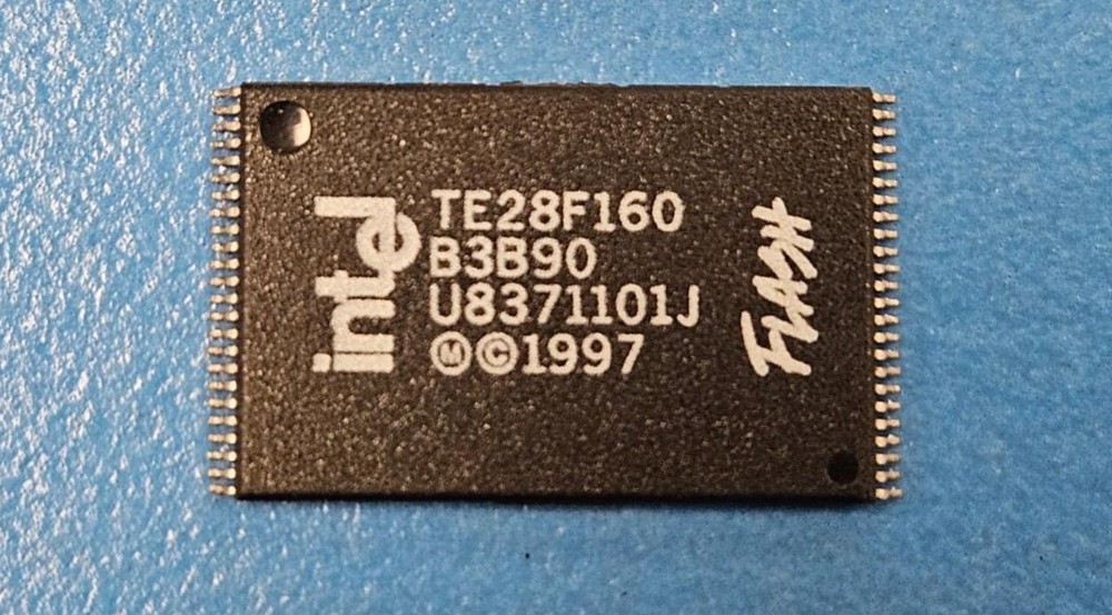 (2PCS) TE28F160B3B90 Intel Flash, 1MX16, 90ns, TSOP-48