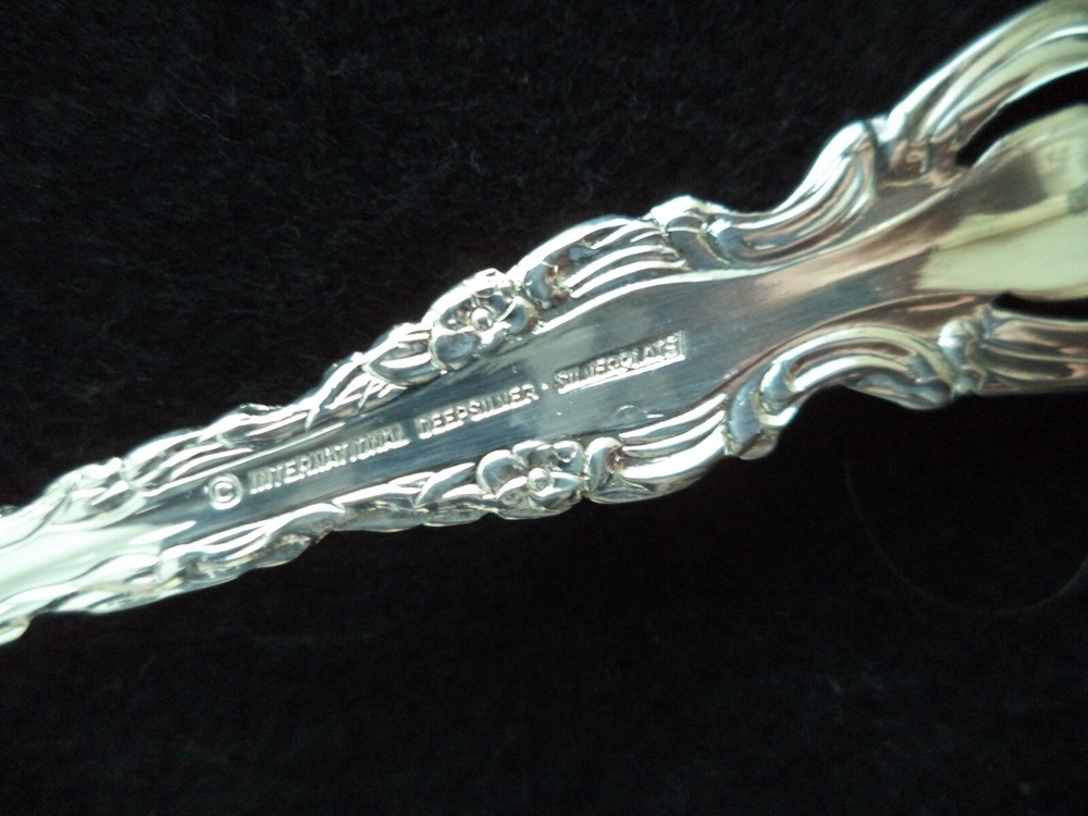 Silverplate flatware cold meat fork serving piece Countess 1969 International