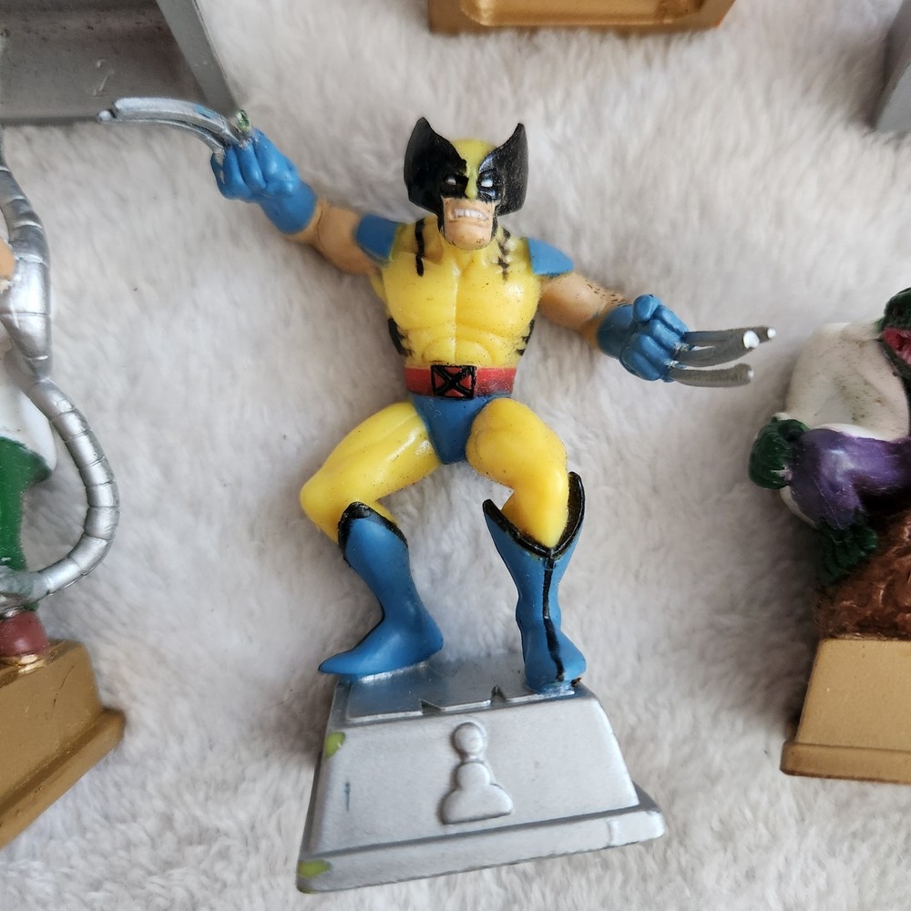 Marvel Heroes Chess Pieces 7 Different Pressman 2003 WOLVERINE SPIDERMAN More