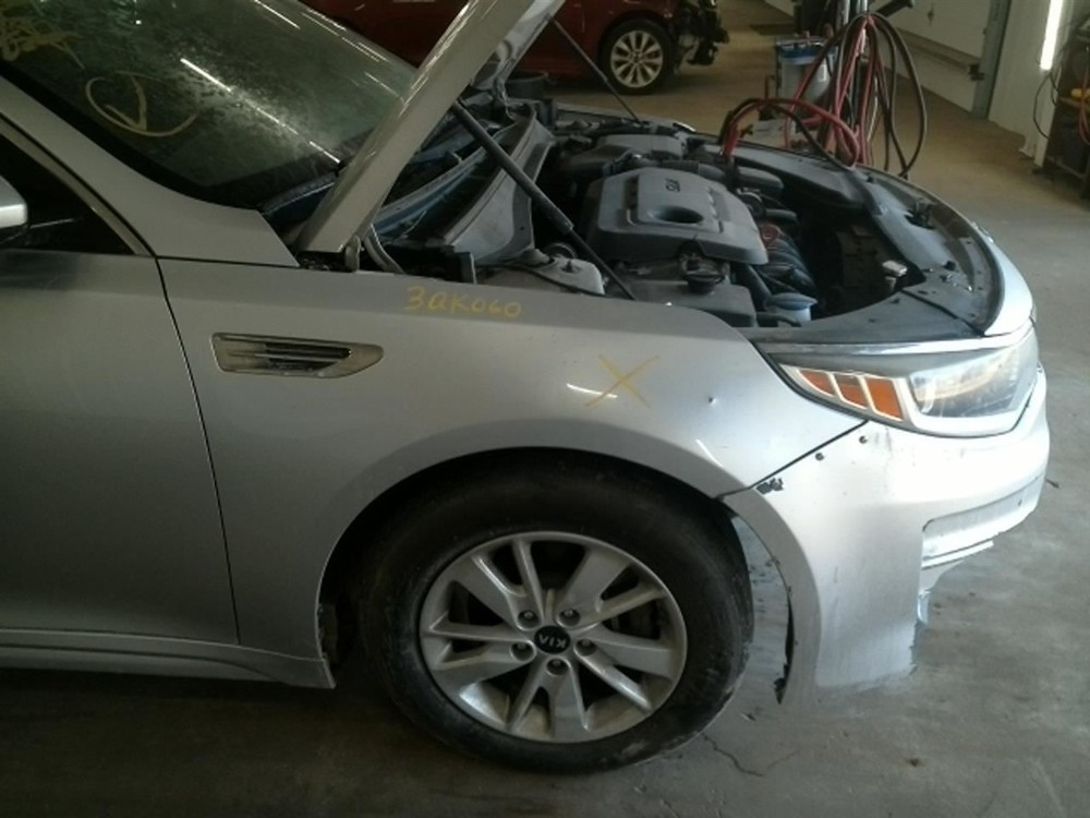 OPTIMAKIA 2016 High Mounted Stop Light 104737589