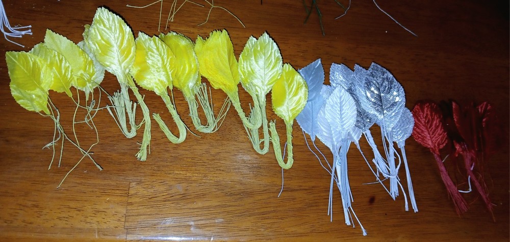 Assorted Colors No Wilt Leaves
