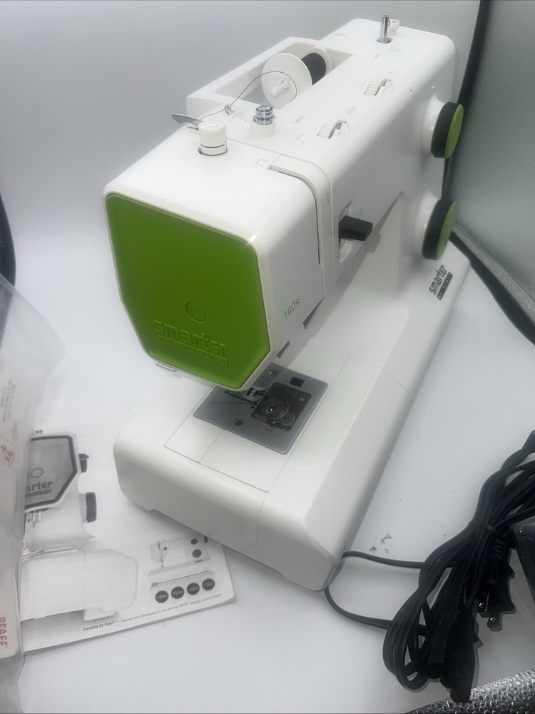 Pfaff Smarter 140s Sewing Machine Ready to Work With Case Tested