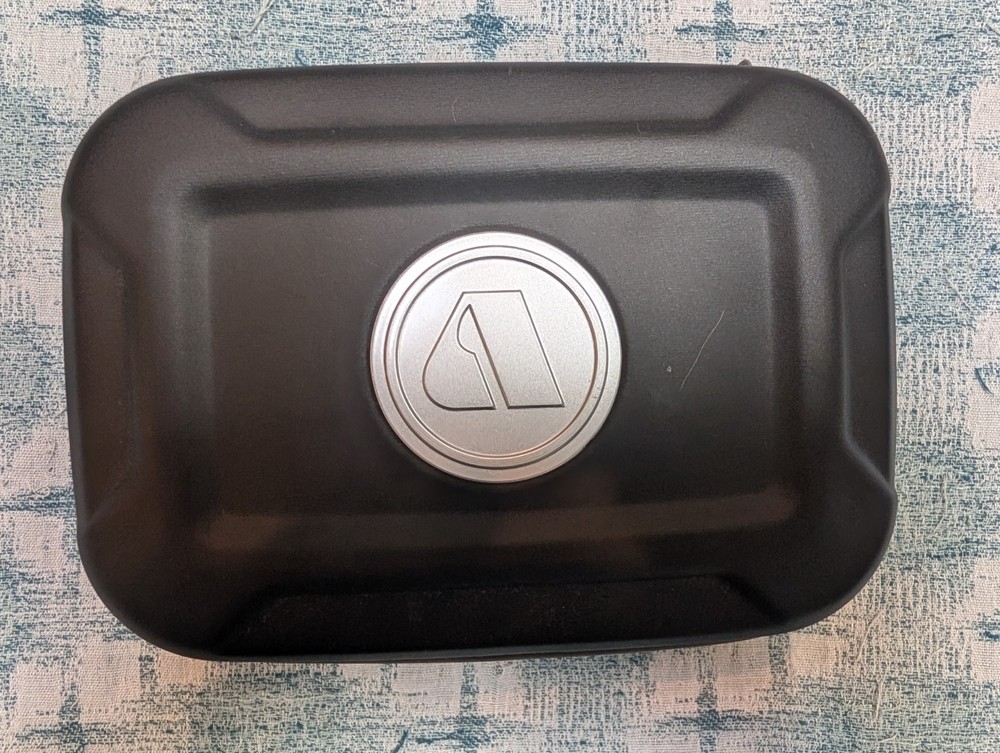 Apeks DSX Dive Computer w/ O2 Analyzer, 2 Straps, Wireless Charging Base, Case