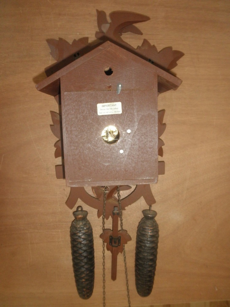 German Black Forest made working Herbert Herr 8 day Cuckoo Clock CK3326