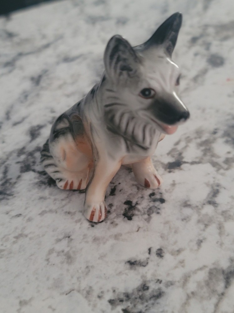 Vintage 3 Inch Glossy German Shepherd