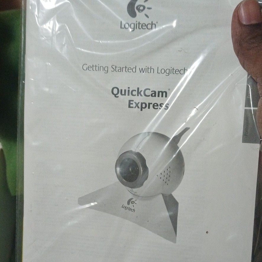 Logitech QuickCam Express USB Webcam White with Stand and Manual for Computer
