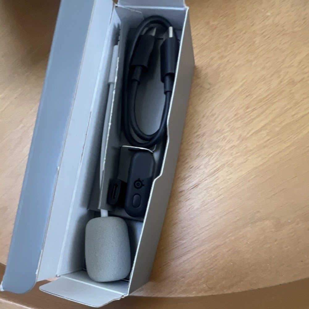 SteelSeries Arctis Nova 3X Wireless Gaming Headset Xbox Multi-Platform White