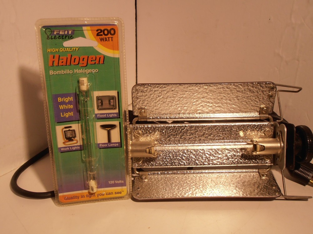 Lowel Tota Light Halogen Flood Lamp