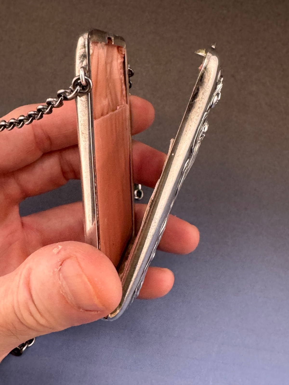 Sterling Silver Purse Art Nouveau Woman with Flowing Dress by Blackington 109 gr