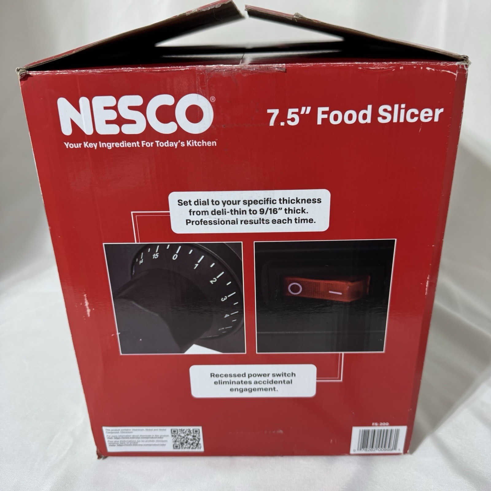 NESCO Stainless Steel 7.5” Food Slicer Adjustable Thickness Silver FS-200 TESTED