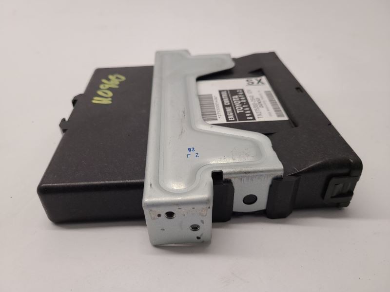 07 TOYOTA SOLARA Engine ECM Electronic Control Module By Glove Box