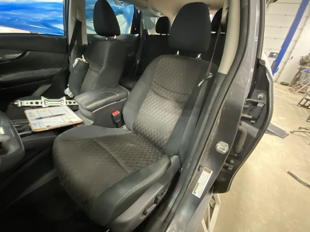 Driver Left Fuse Box Engine Fits 17-20 ROGUE 1060142