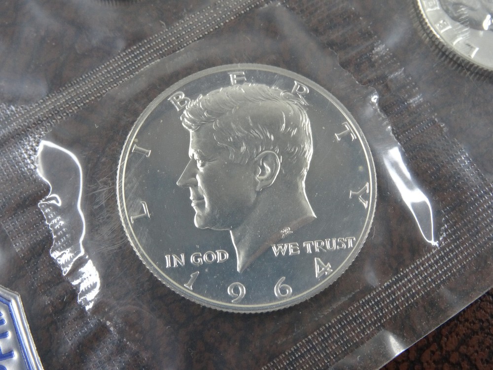 1964 US Mint Proof Set Type 1 Reverse Kennedy Half Dollar Variety Broken Rays
