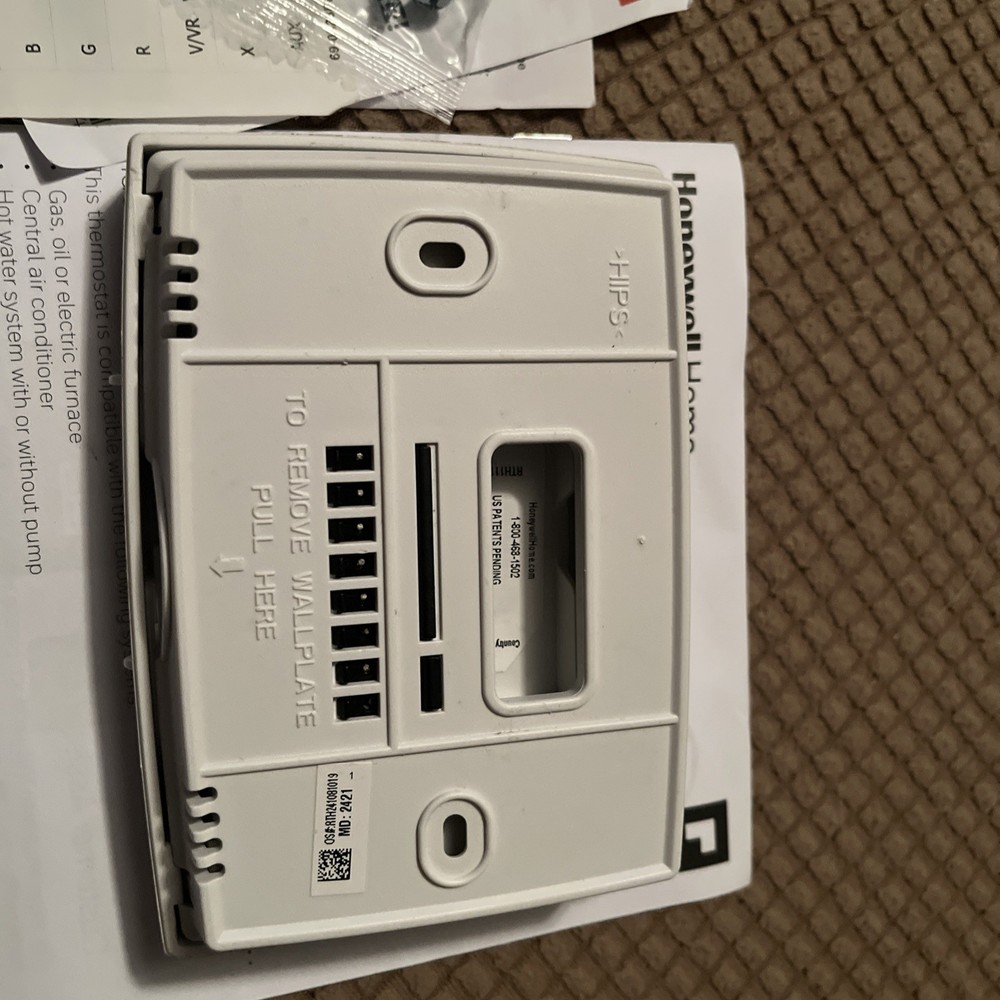 Honeywell RTH111B1024 non-Programmable Electronic digital Thermostat RTH111B
