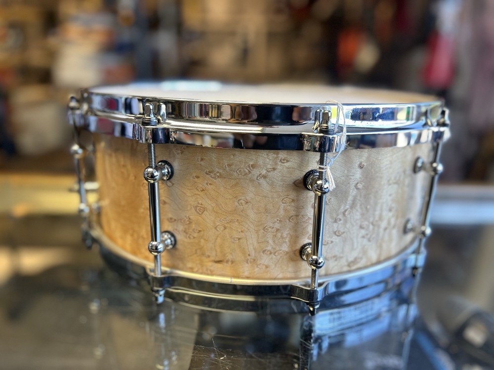 Birdseye Maple snare drum 14x5.5