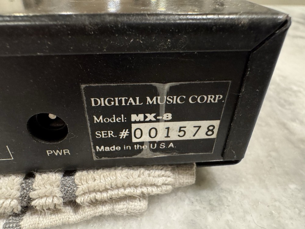 Digital Music Corp MX-8 Midi Patch Bay Processor NO POWER SUPPLY