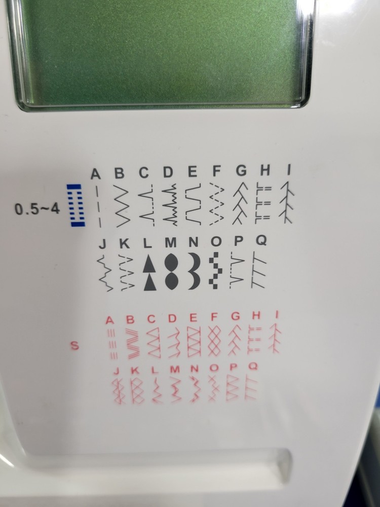 Nice Singer 7380 Quantum Quilter Sewing Machine SERVICED!