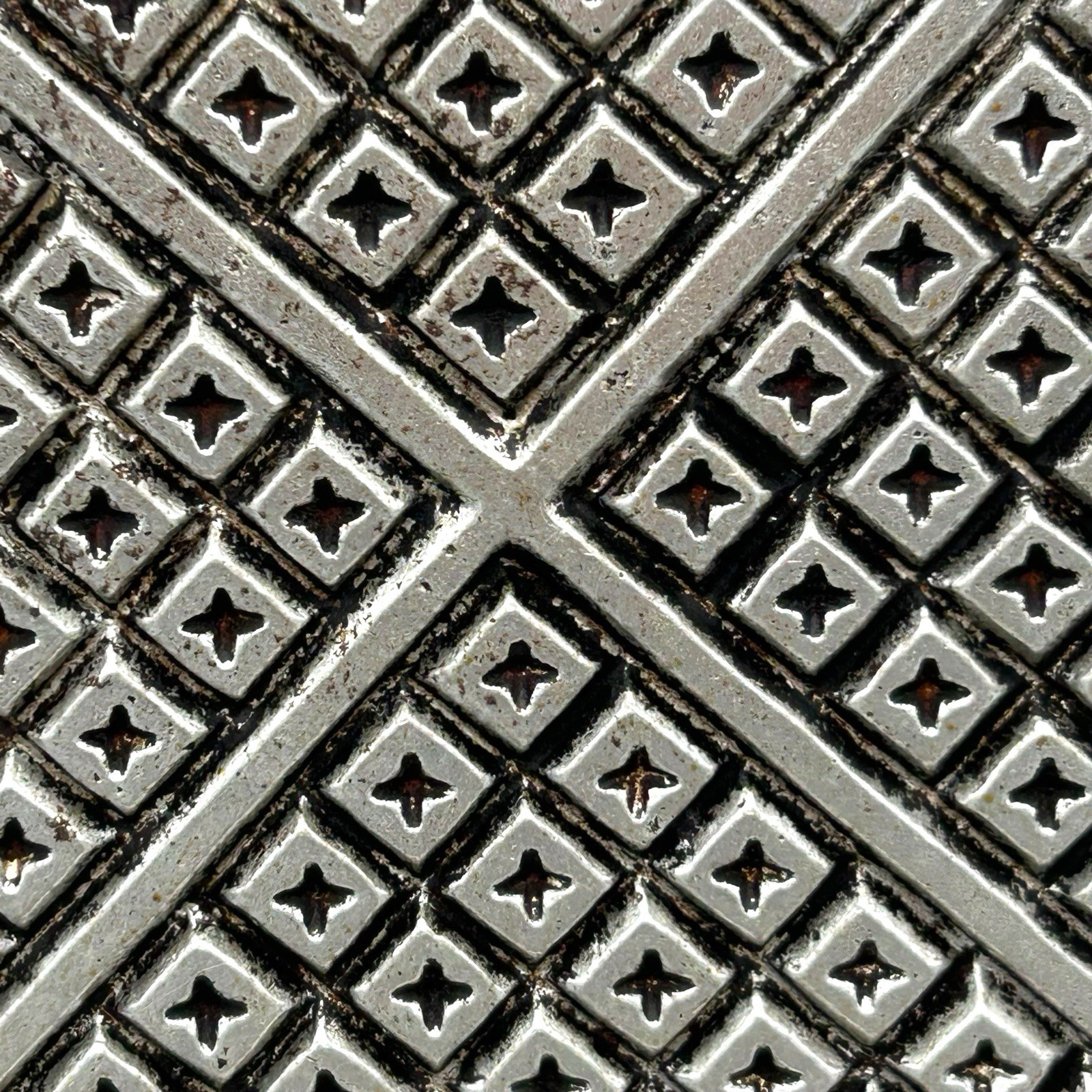 Vitantonio Pizzelle Maid Model 400 Automatic Pizzelle Maker Italian Cookie Used