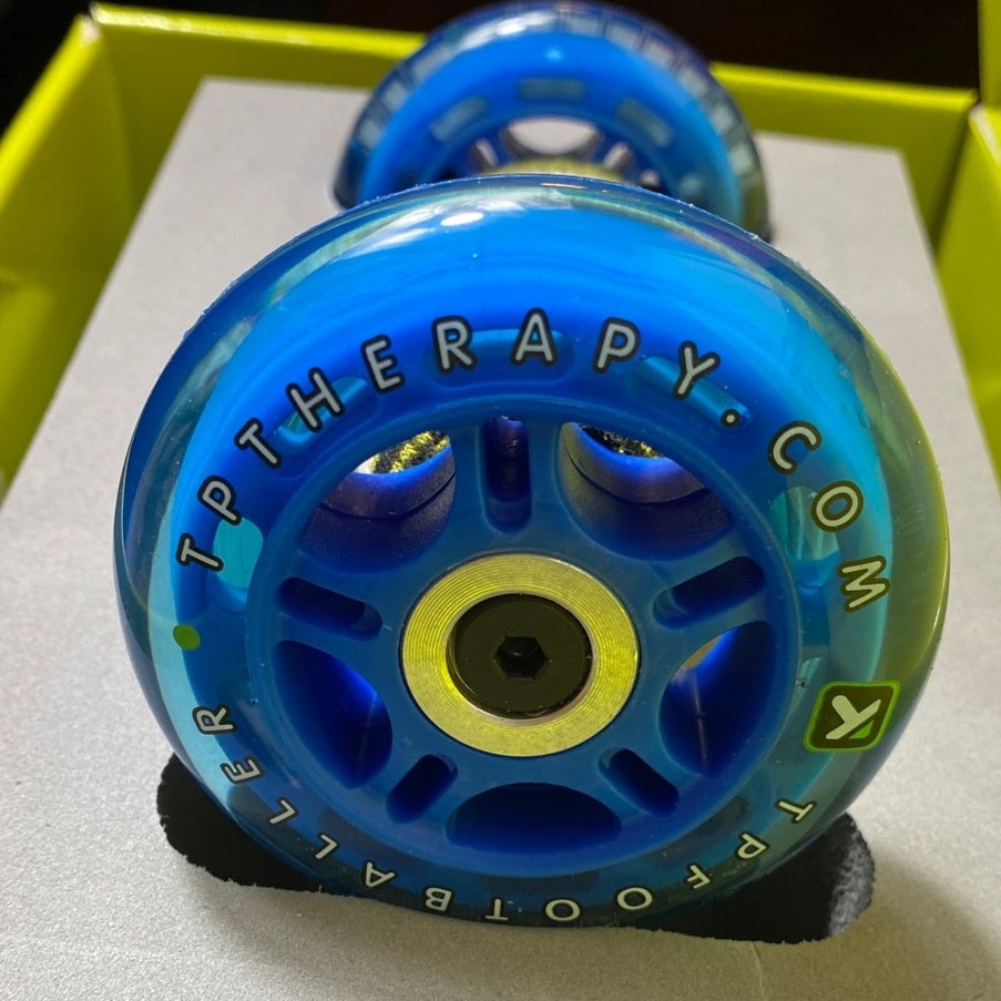 TriggerPoint Foundation Collection Deep Tissue Essentials Massage Leg Hip Glutes