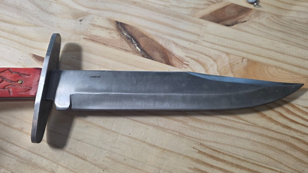 Frost Cutlery Bowie Knife