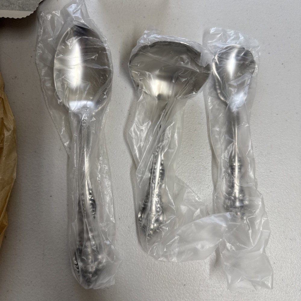 Oneida Serving Set And Hostess Set