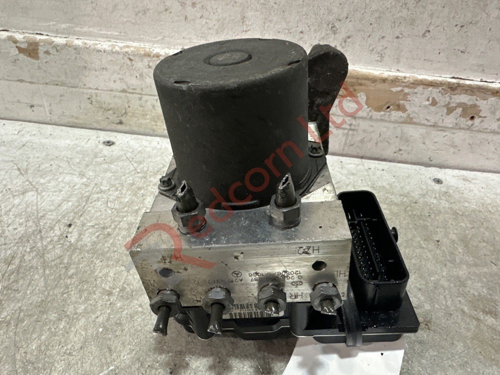 MERCEDES-BENZ E CLASS A207 2010-2013 ABS PUMP CONTROL MODULE A2124317012