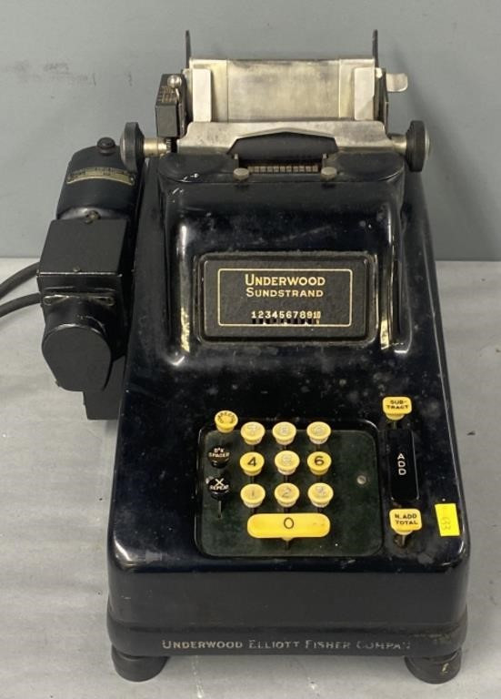Vintage Underwood Motorized Adding Machine & Cover