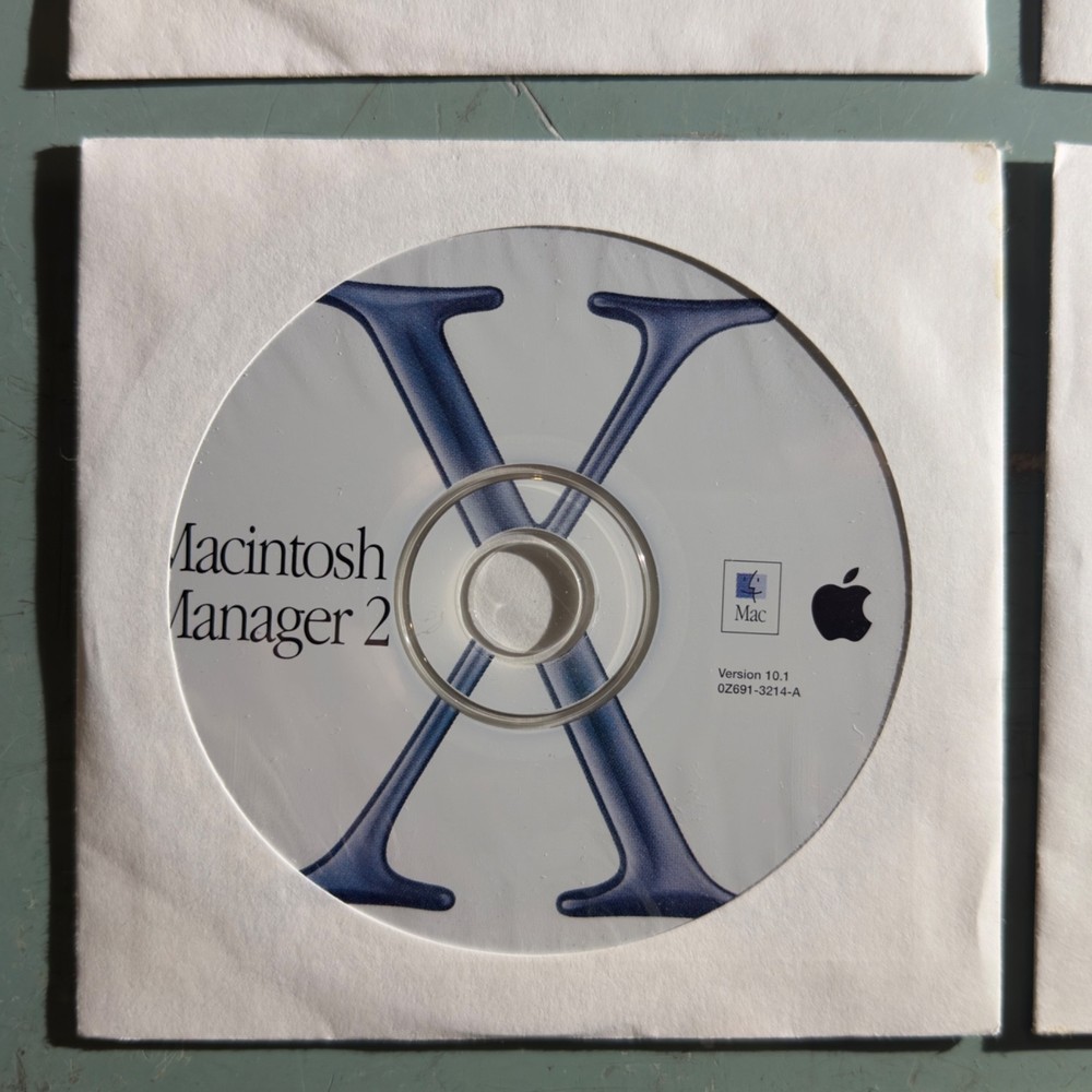 Apple Mac OS X Server 10.1 Unlimited for Macintosh Server G4 with WebObjects 5.1