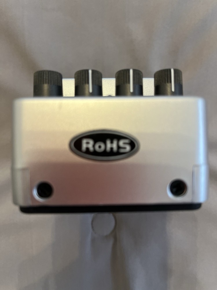 Behringer DD400 Digital Delay, Very Clean, Works Perfectly