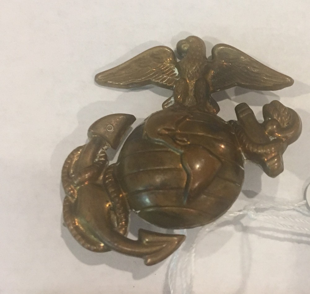 WWII USMC Cast Brass Eagle, Globe, Anchor Emblem Screw Back Pin