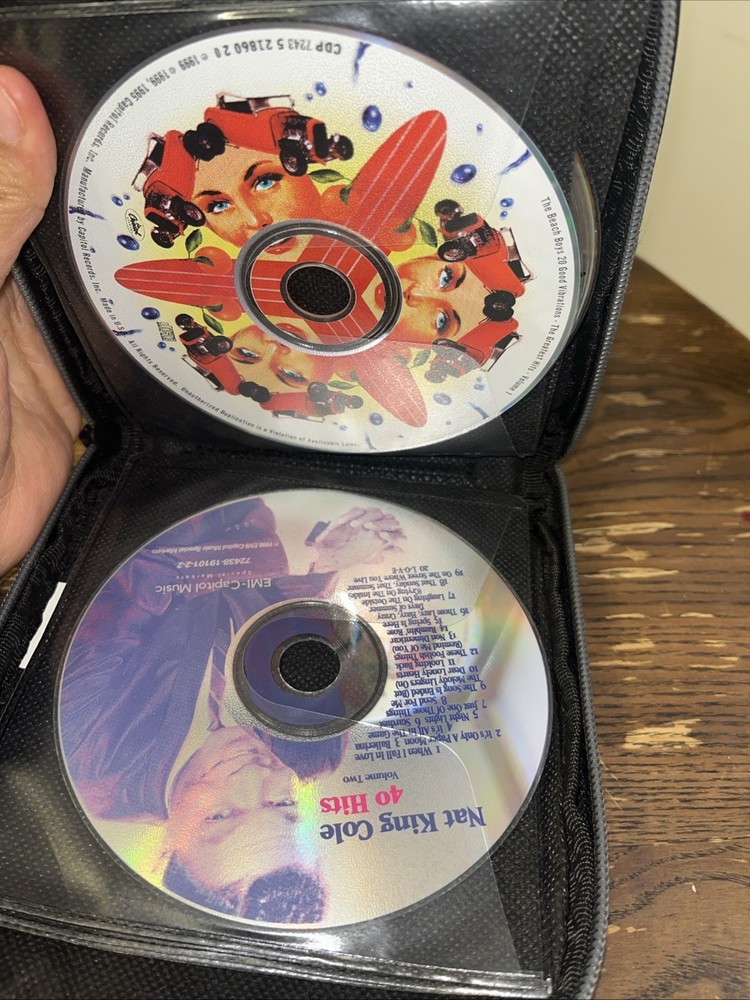 Logic Case 32 Disc Zippered Storage