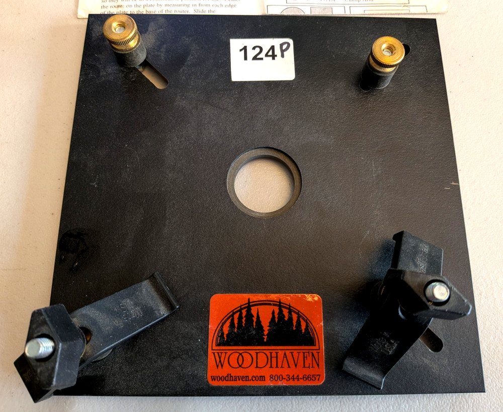 Woodhaven Router Plate with Hardware 7-5/8" Square