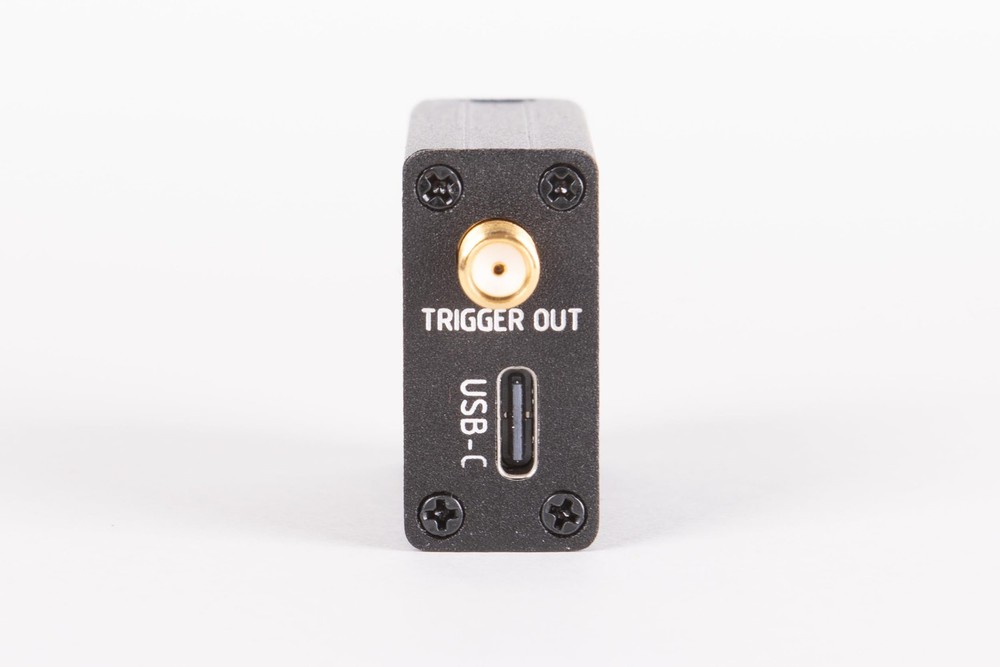 PG-2 Fast Edge Rise-Time Pulse Generator (30 ps)