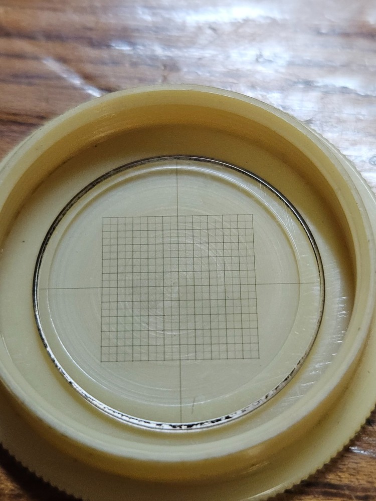 Microscope Eyepiece Ocular Micrometer/Reticle Net Micrometer Disc With Orig.Case